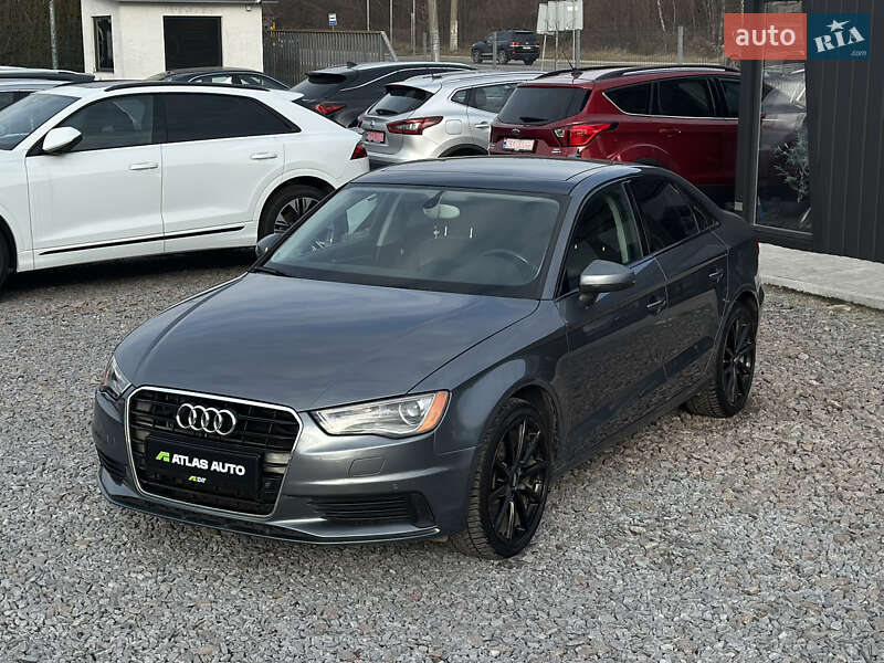 Седан Audi A3 2014 в Львове