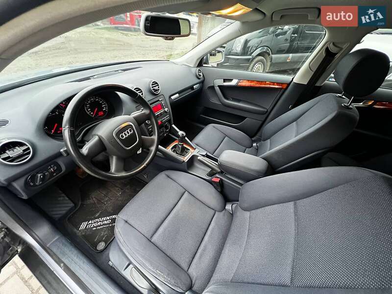 Хэтчбек Audi A3 2006 в Ковеле фото 29 Хэтчбек Audi A3 2006 в Ковеле