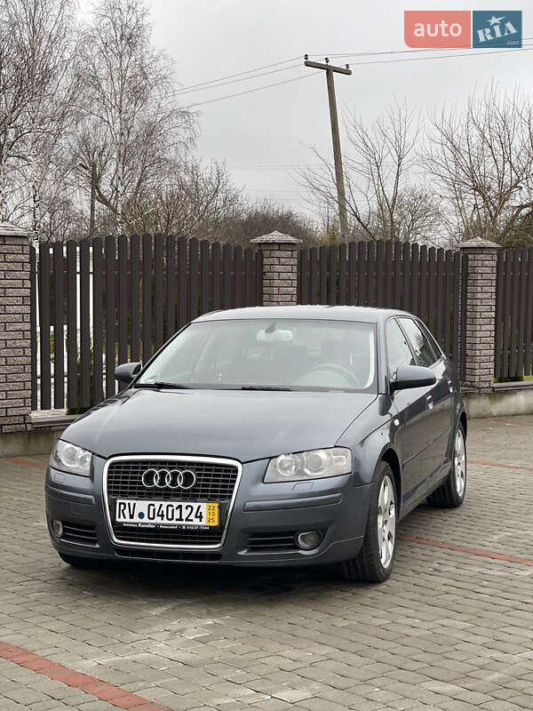 Хэтчбек Audi A3 2005 в Староконстантинове