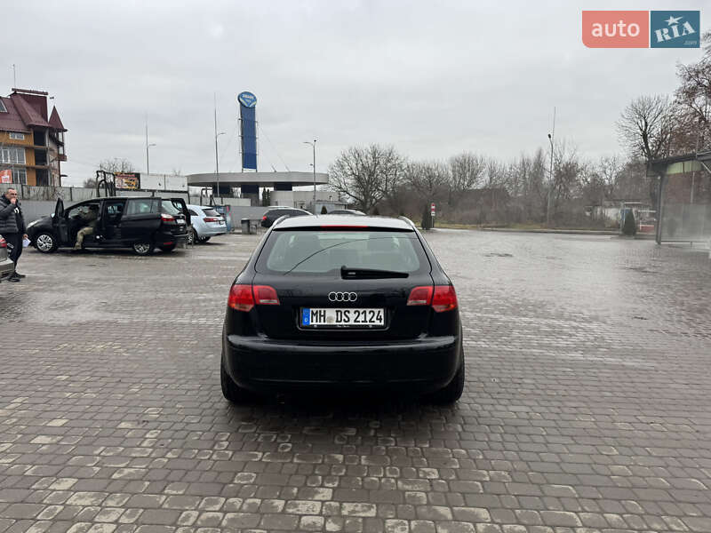 Хэтчбек Audi A3 2005 в Староконстантинове