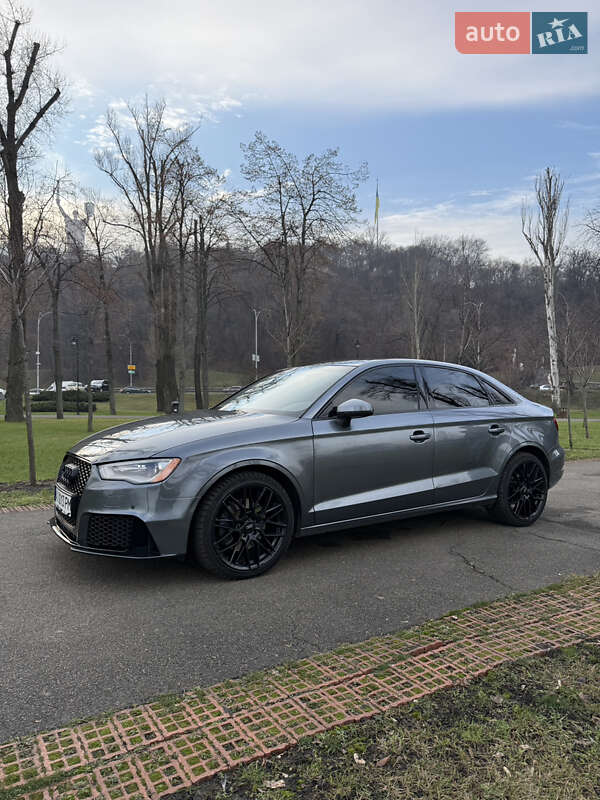 Седан Audi A3 2015 в Киеве