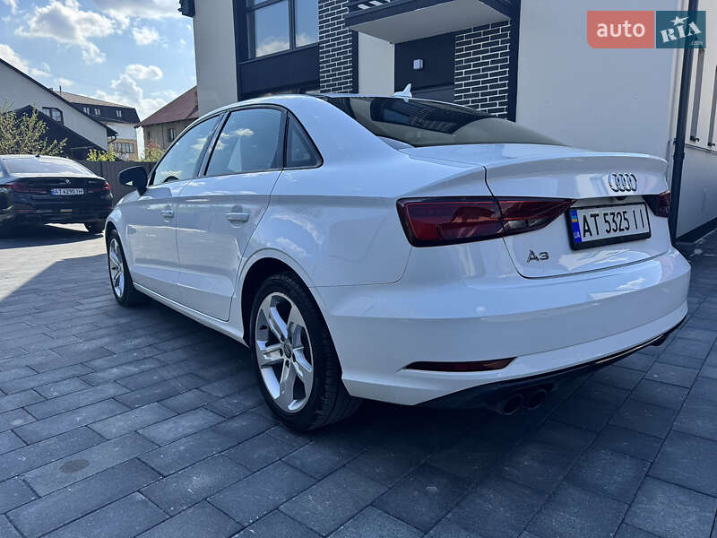 Седан Audi A3 2017 в Коломые