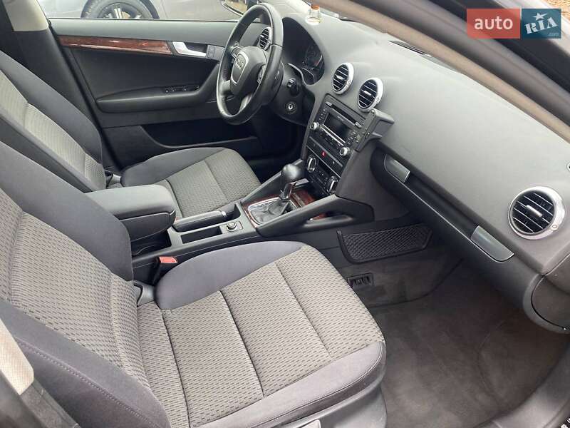 Хэтчбек Audi A3 2009 в Луцке
