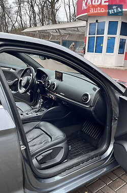 Седан Audi A3 2015 в Киеве