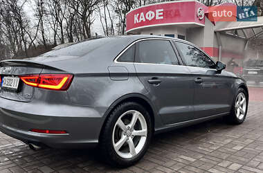 Седан Audi A3 2015 в Киеве