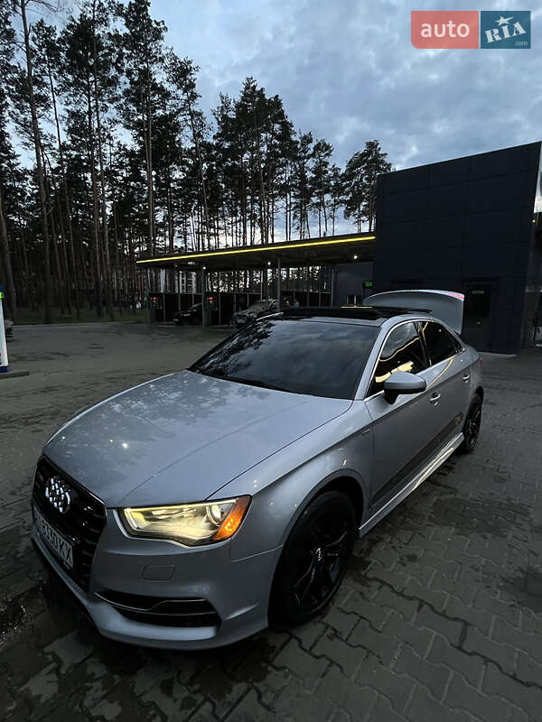 Седан Audi A3 2014 в Киеве