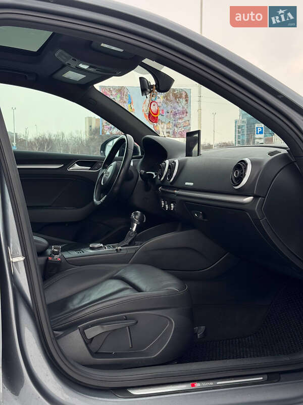 Седан Audi A3 2016 в Запоріжжі фото 15 Седан Audi A3 2016 в Запоріжжі