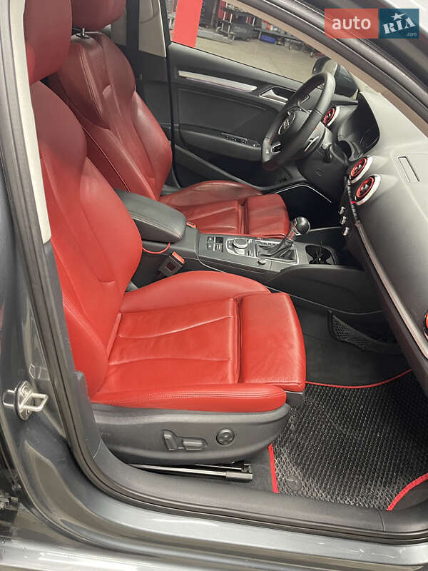 Седан Audi A3 2015 в Дніпрі