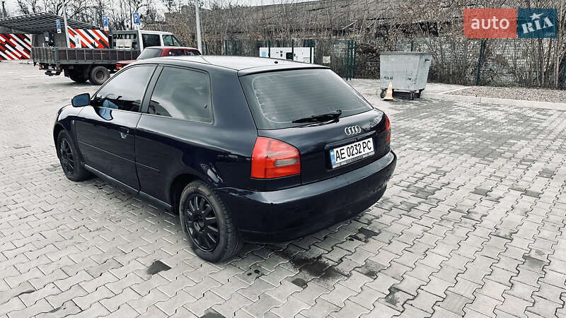Хэтчбек Audi A3 1998 в Кривом Роге
