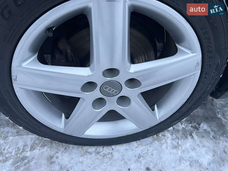 Хэтчбек Audi A3 2009 в Луцке