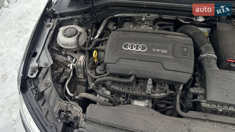 Седан Audi A3 2017 в Ізюмі