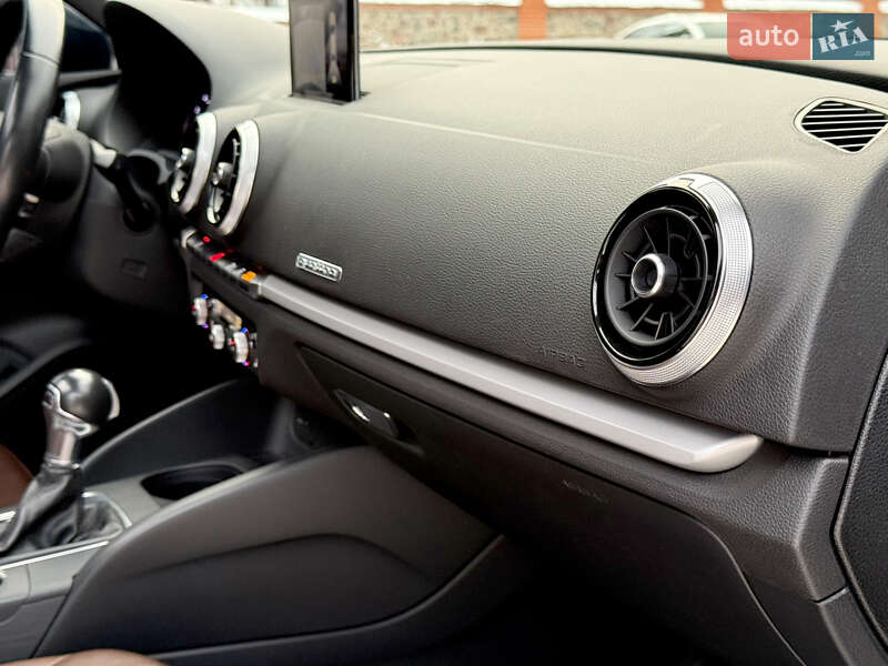 Седан Audi A3 2017 в Києві