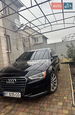 Седан Audi A3 2015 в Николаеве