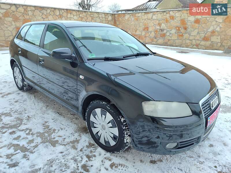 Хэтчбек Audi A3 2006 в Черновцах