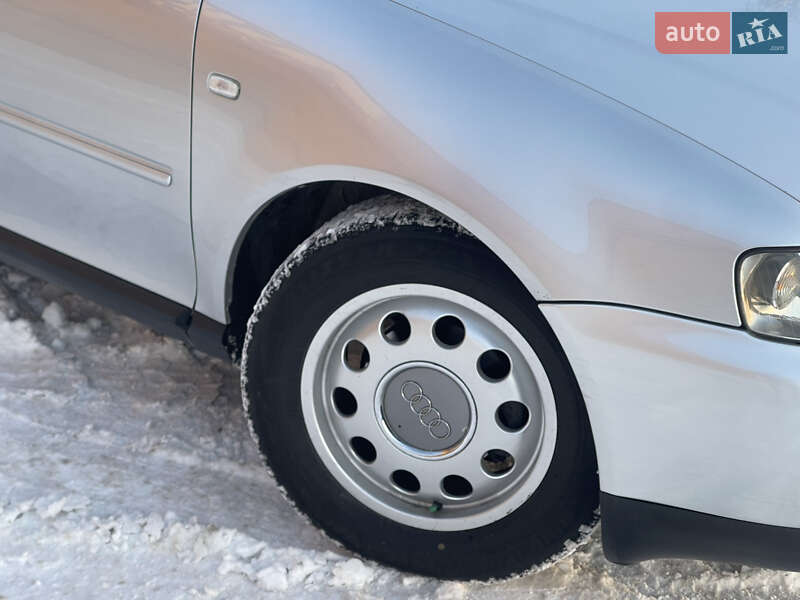 Хэтчбек Audi A3 2001 в Чернигове