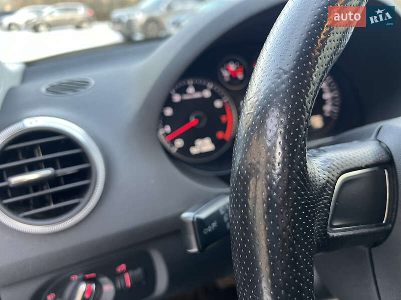 Хэтчбек Audi A3 2009 в Луцке