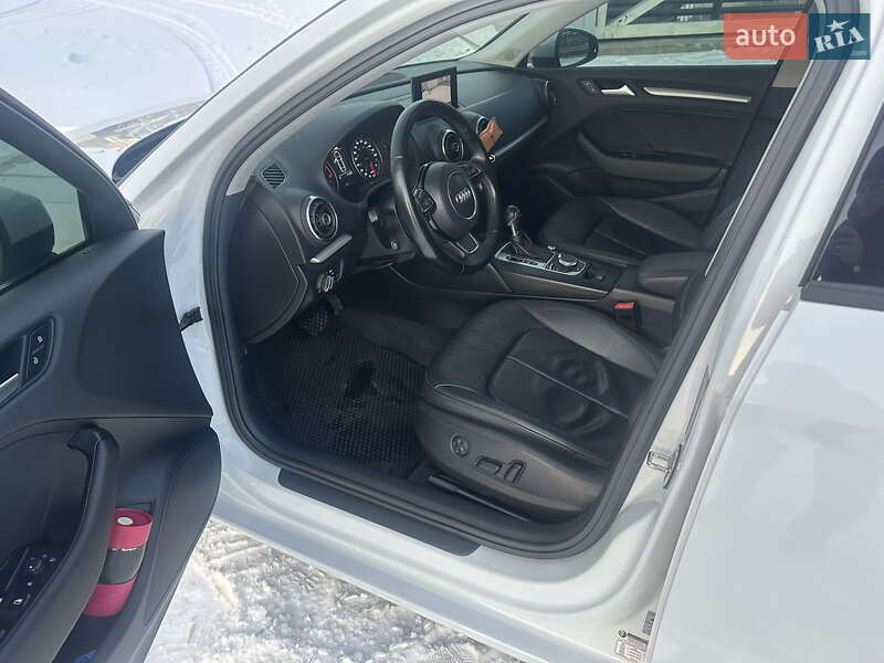 Седан Audi A3 2014 в Києві