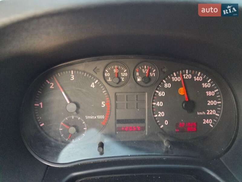 Хэтчбек Audi A3 1996 в Харькове