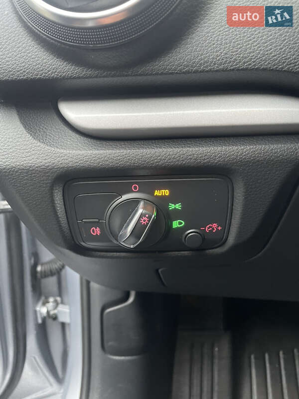 Седан Audi A3 2015 в Харькове