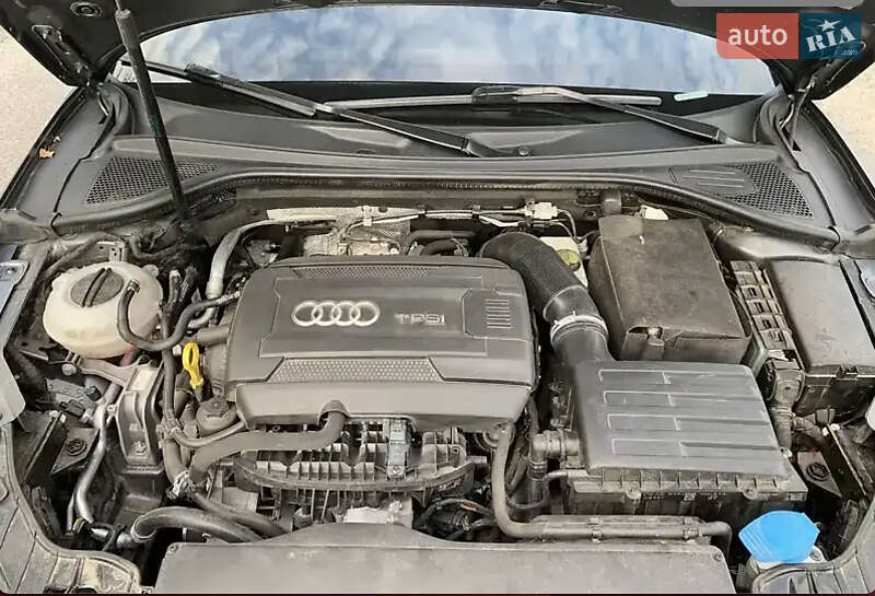 Седан Audi A3 2016 в Тернополе