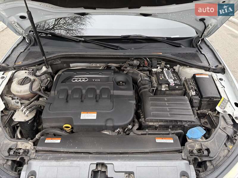 Седан Audi A3 2015 в Днепре фото 15 Седан Audi A3 2015 в Днепре