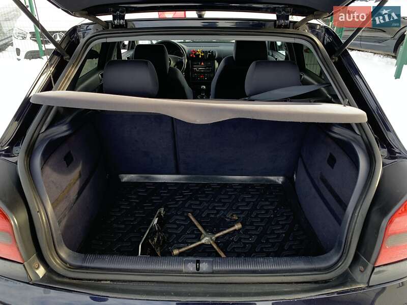 Хэтчбек Audi A3 2002 в Бердичеве