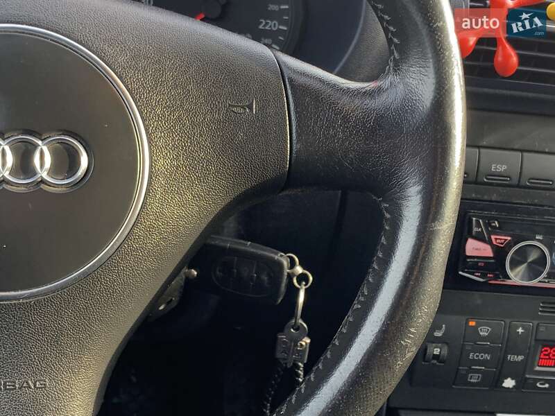 Хэтчбек Audi A3 2002 в Бердичеве