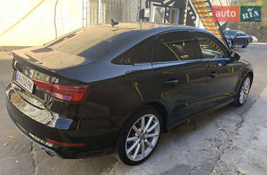 Седан Audi A3 2014 в Киеве