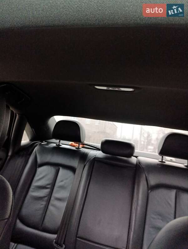 Седан Audi A3 2018 в Кропивницком