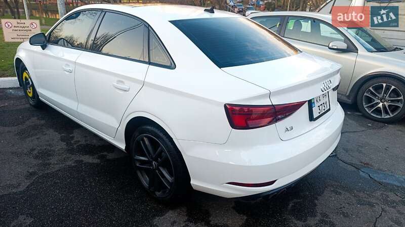Седан Audi A3 2020 в Киеве