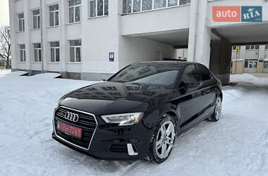 Седан Audi A3 2017 в Старокостянтинові