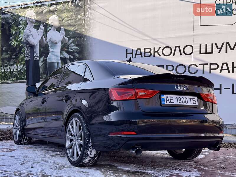 Седан Audi A3 2016 в Одессе
