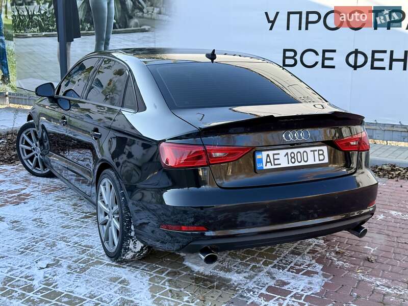 Седан Audi A3 2016 в Одессе