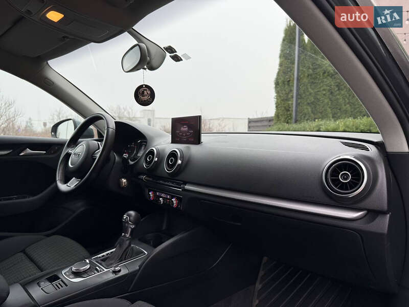 Хэтчбек Audi A3 2013 в Стрые