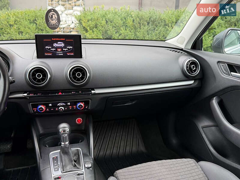 Хэтчбек Audi A3 2013 в Стрые