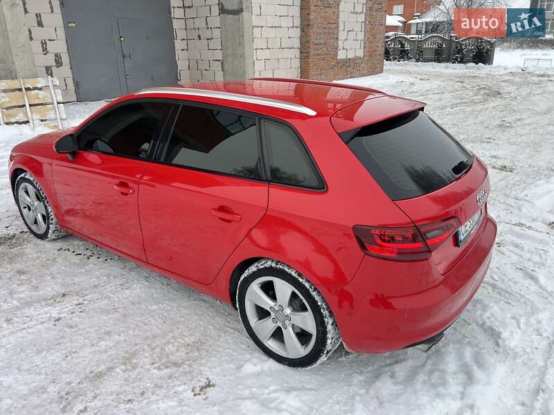 Хэтчбек Audi A3 2015 в Хмельницком