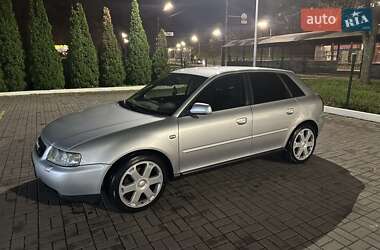 Хетчбек Audi A3 2002 в Києві