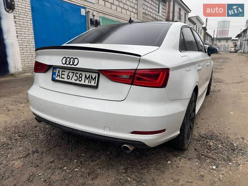 Седан Audi A3 2014 в Броварах