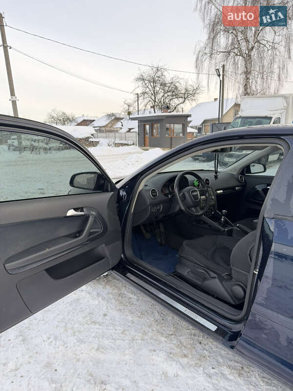 Хэтчбек Audi A3 2008 в Калуше