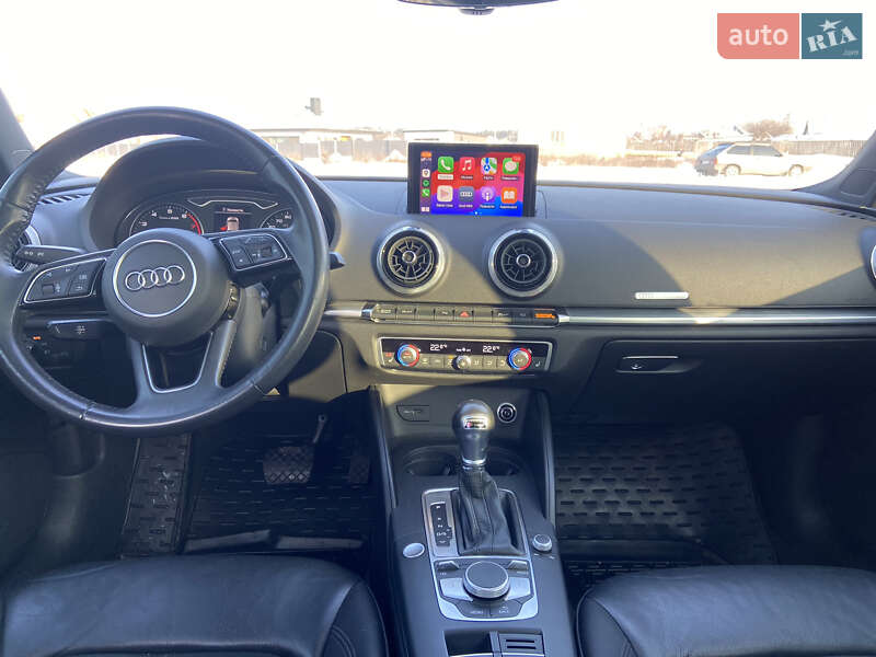 Седан Audi A3 2018 в Харькове
