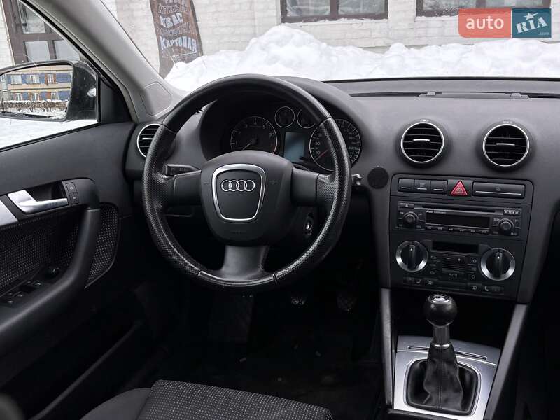 Хэтчбек Audi A3 2007 в Красилове фото 96 Хэтчбек Audi A3 2007 в Красилове