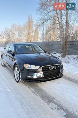 Седан Audi A3 2016 в Киеве