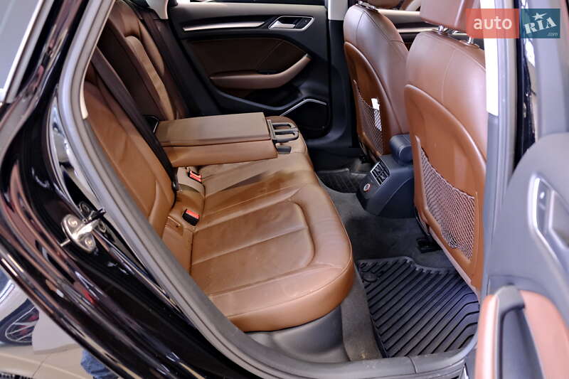 Седан Audi A3 2015 в Одесі