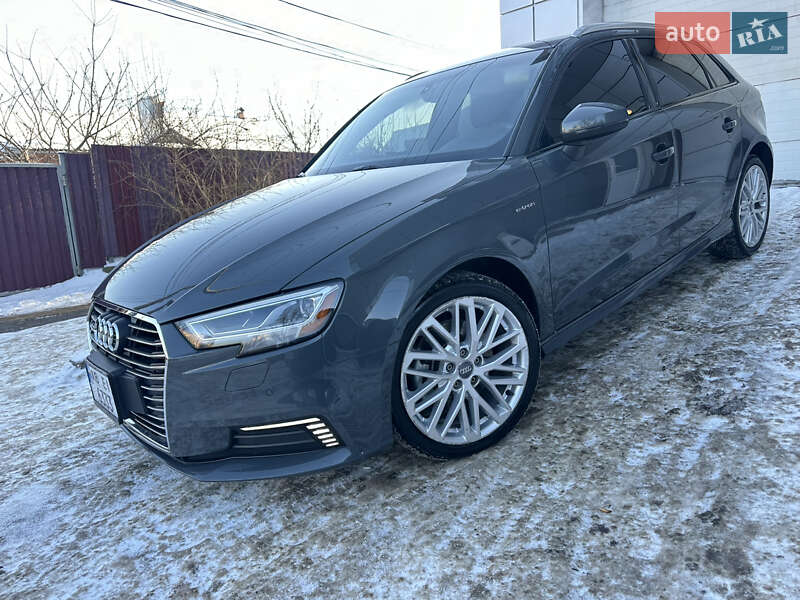 Хэтчбек Audi A3 2018 в Виннице фото 22 Хэтчбек Audi A3 2018 в Виннице