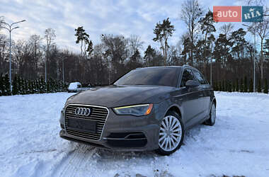 Хетчбек Audi A3 2016 в Харкові