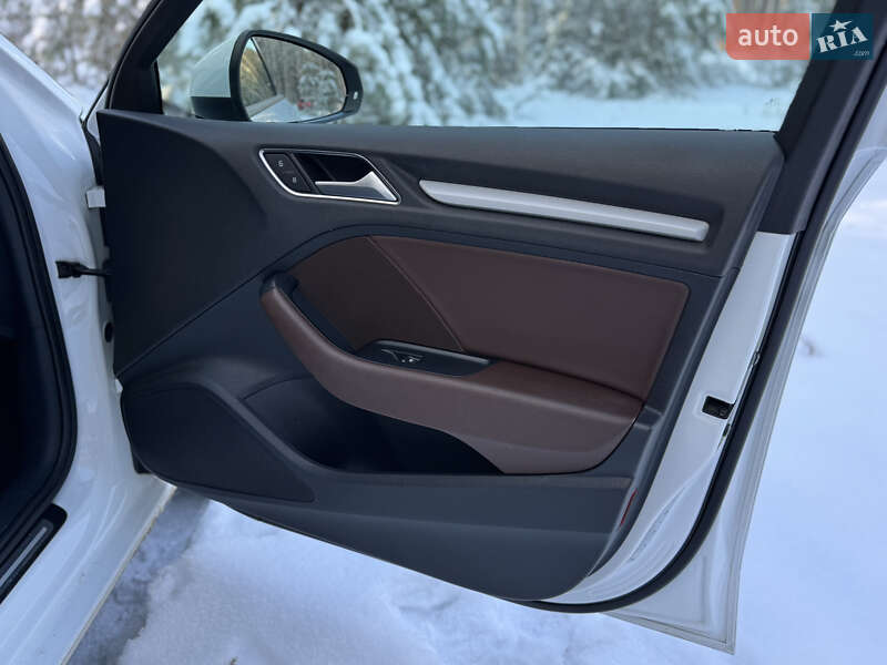 Седан Audi A3 2017 в Києві