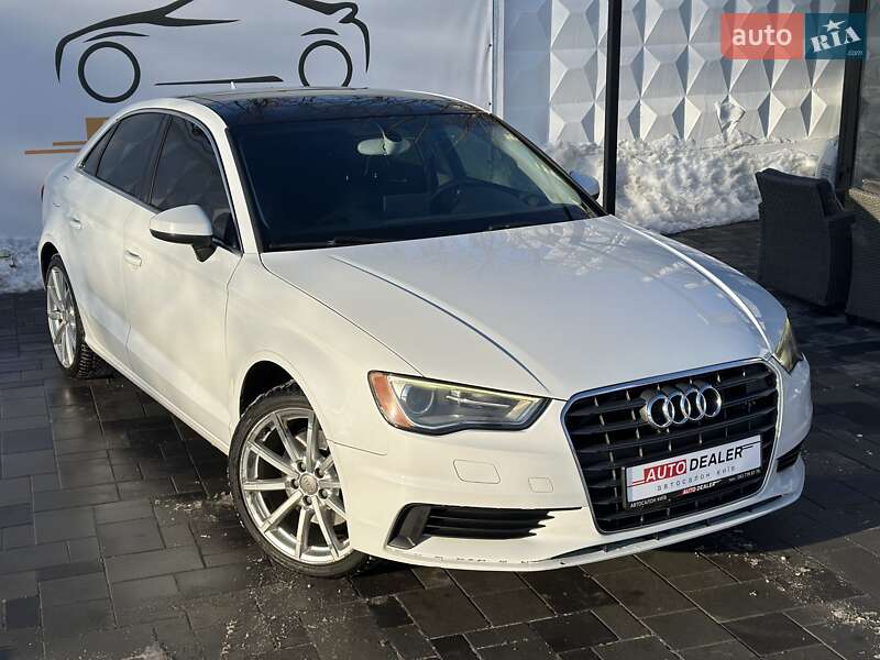 Седан Audi A3 2014 в Киеве