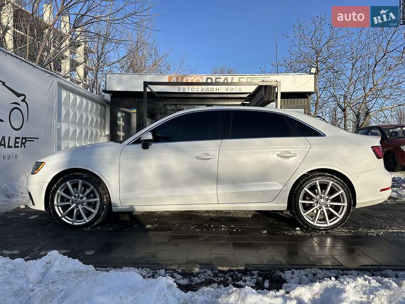 Седан Audi A3 2014 в Киеве