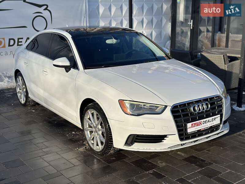 Седан Audi A3 2014 в Киеве