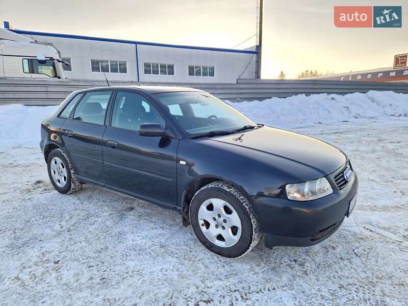 Хэтчбек Audi A3 2001 в Ровно